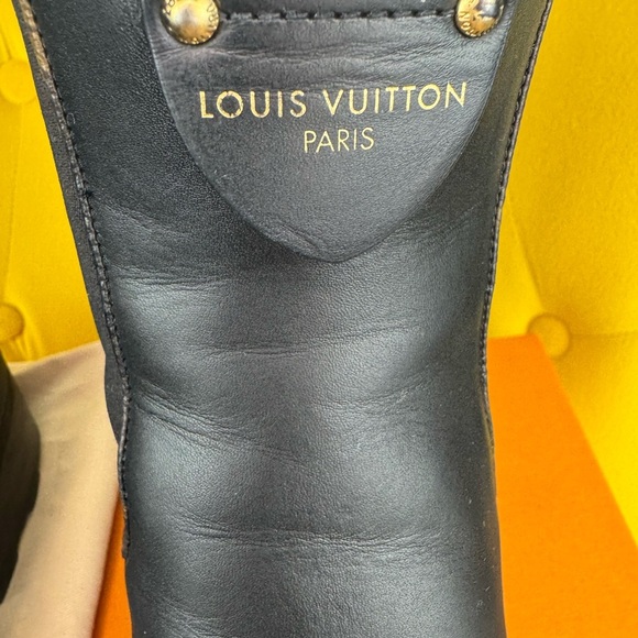 Louis Vuitton Beauborg Ankle Black Boots In Soft Lamb Skin Leather Size 38 - Picture 5 of 16